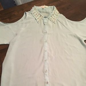 Mint high low shirt from buckle